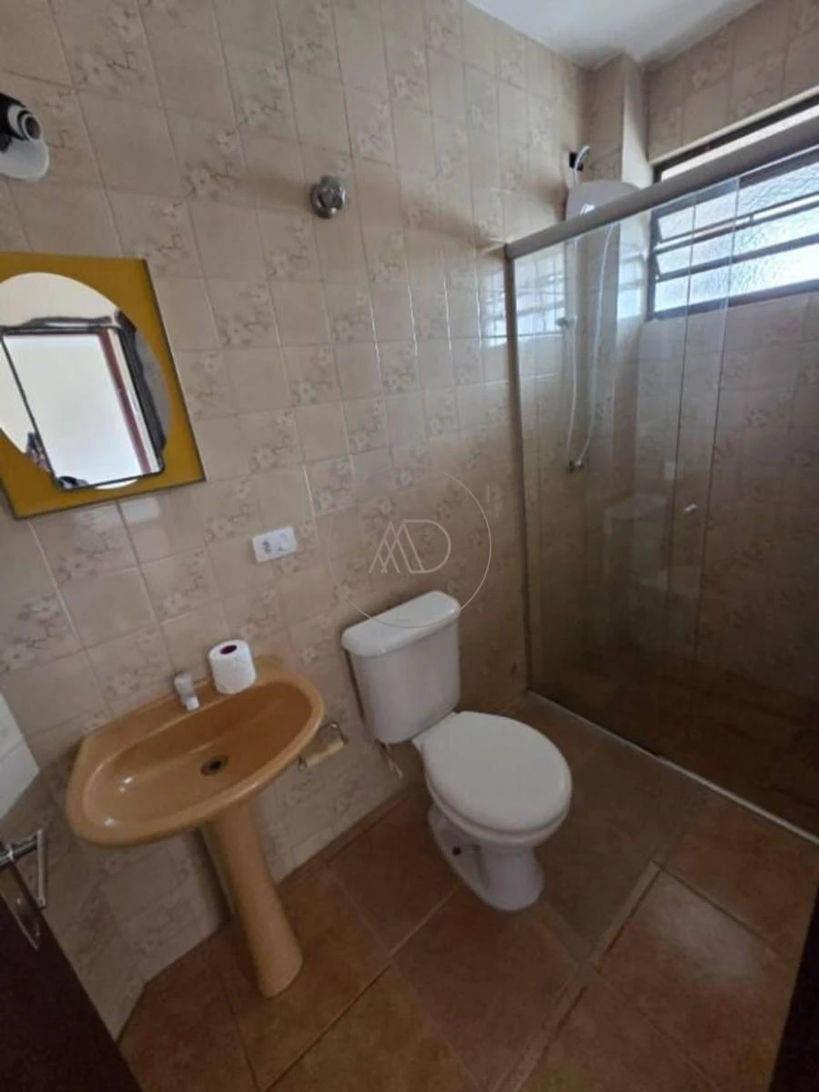 Wood or laminate floors in a one-bedroom apartment, 36 m² — photo 11
