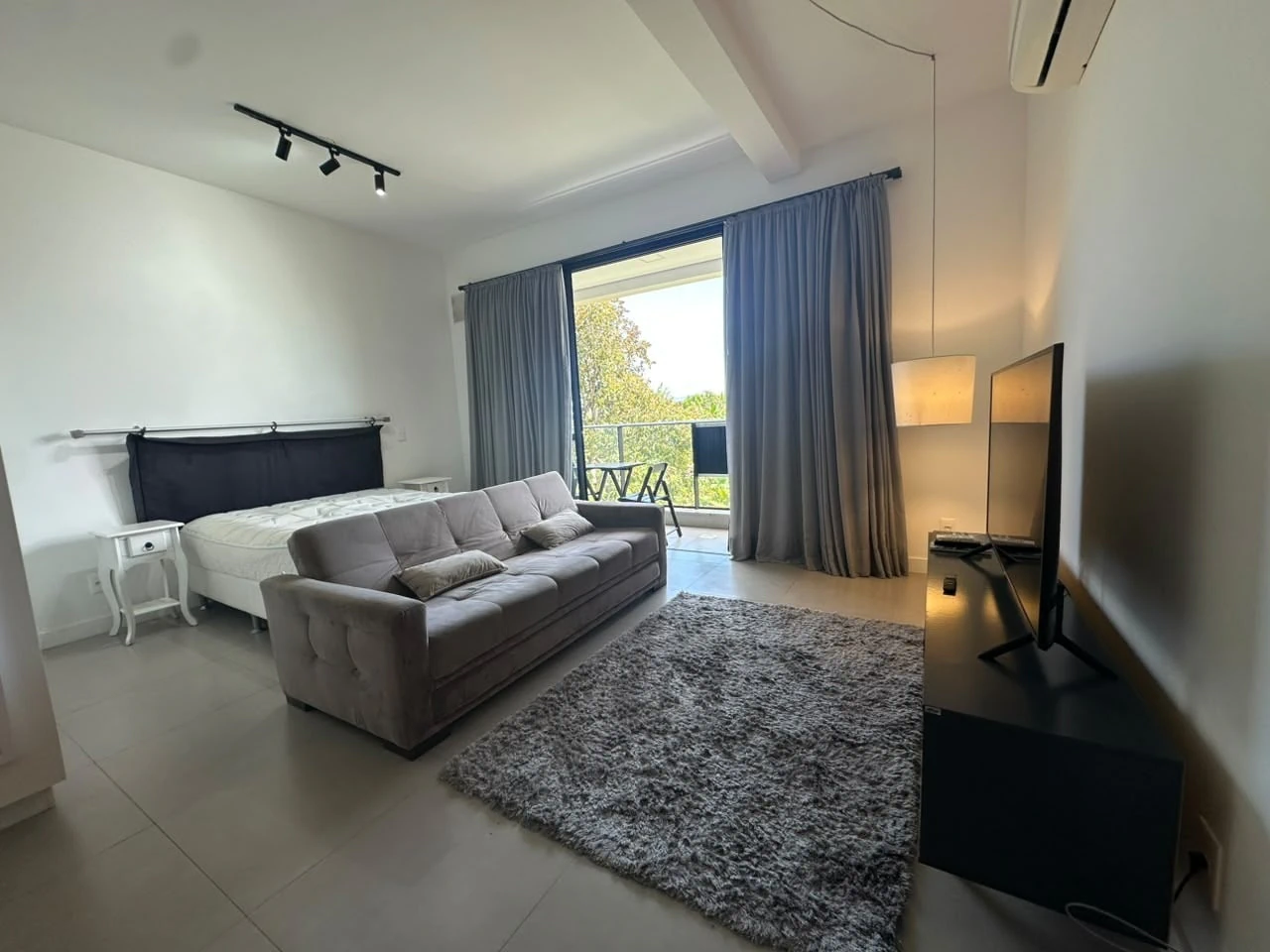 Furnished apartment, 50 m², with a grill on the balcony