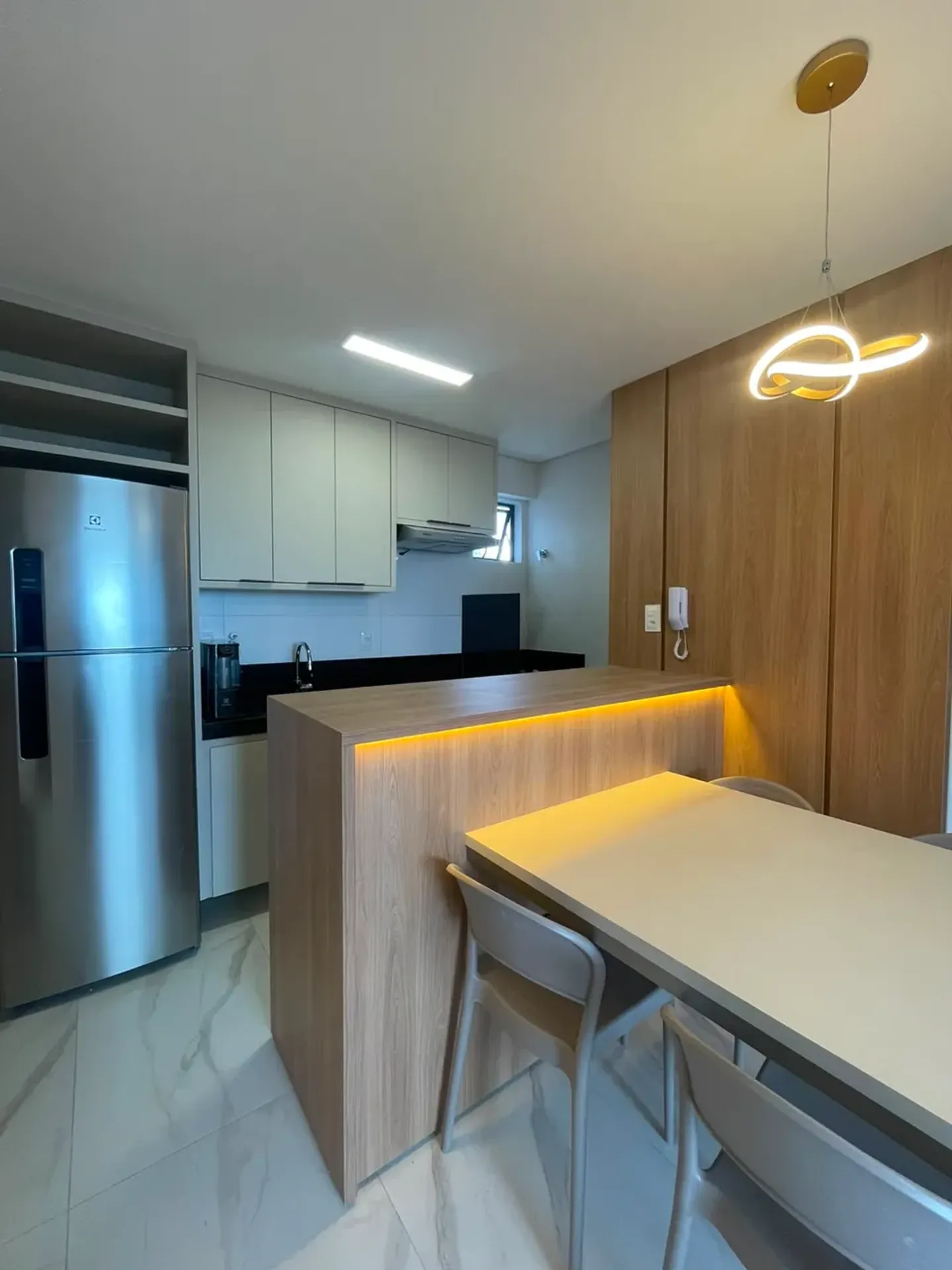 Apartamento mobiliado de 2 quartos com 48 m² no 9º andar — photo 23