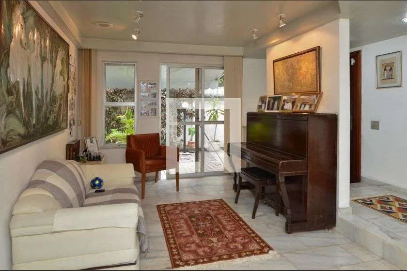 House for rent with 7 bedrooms and open-plan kitchen — photo 16