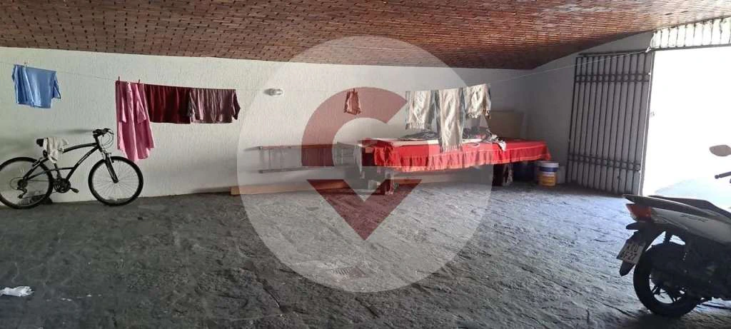 Furnished 716 m² house with 7 en-suite bedrooms — photo 23