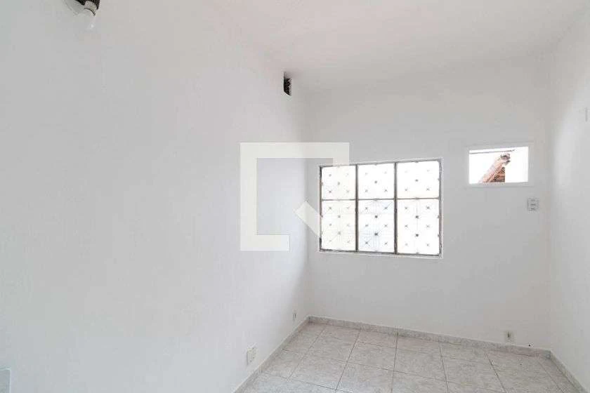 Rental house with 3 bedrooms and 300 m² of space — photo 21