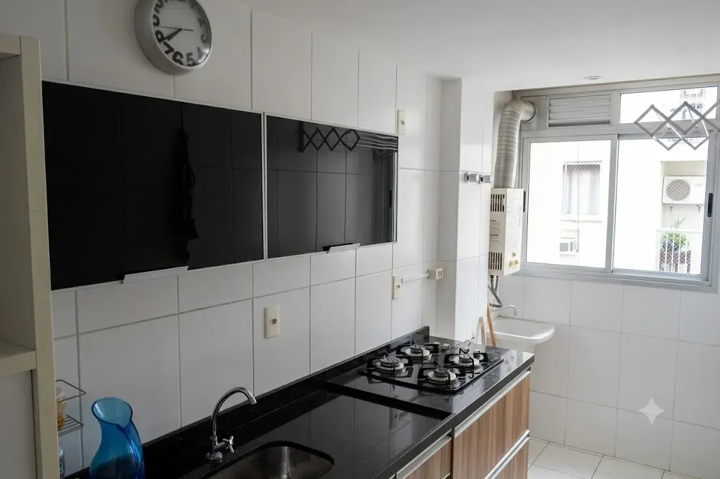 Furnished apartment with 2 bedrooms, balcony and 1 parking — photo 28