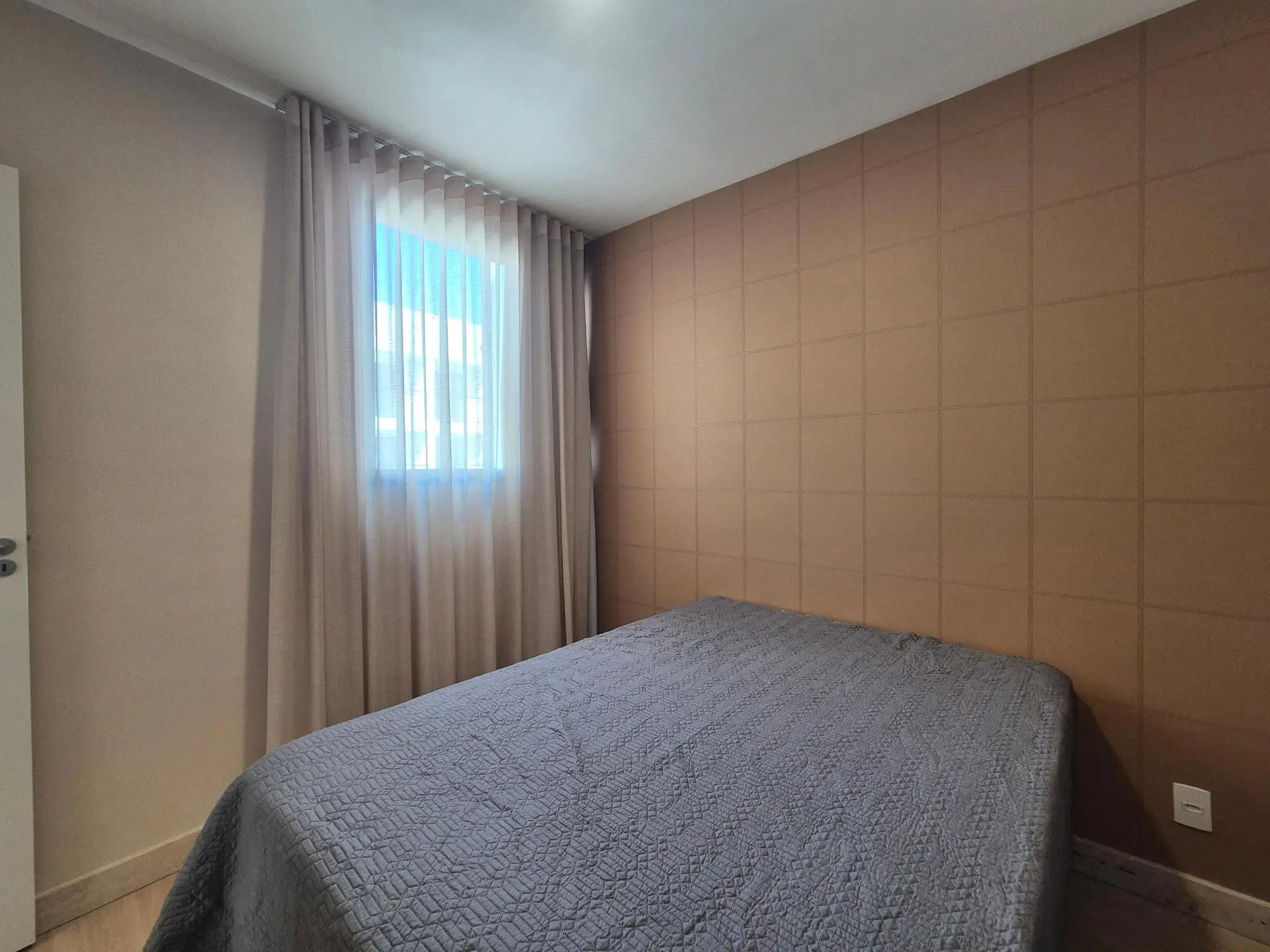 Apartamento mobiliado de 2 quartos em condomínio com piscina — photo 21