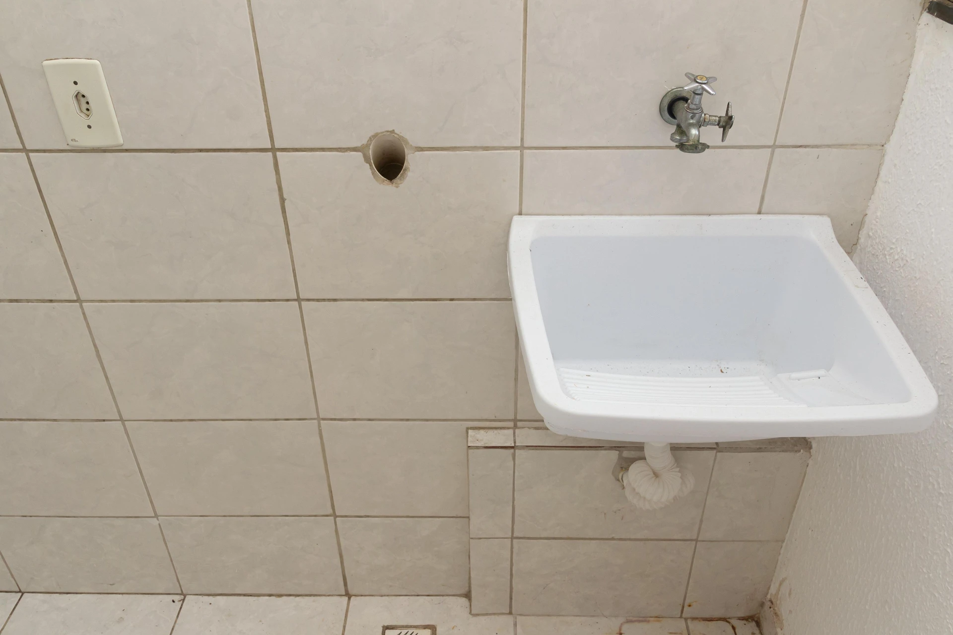 Apartamento com 2 quartos e 1 banheiro — photo 52
