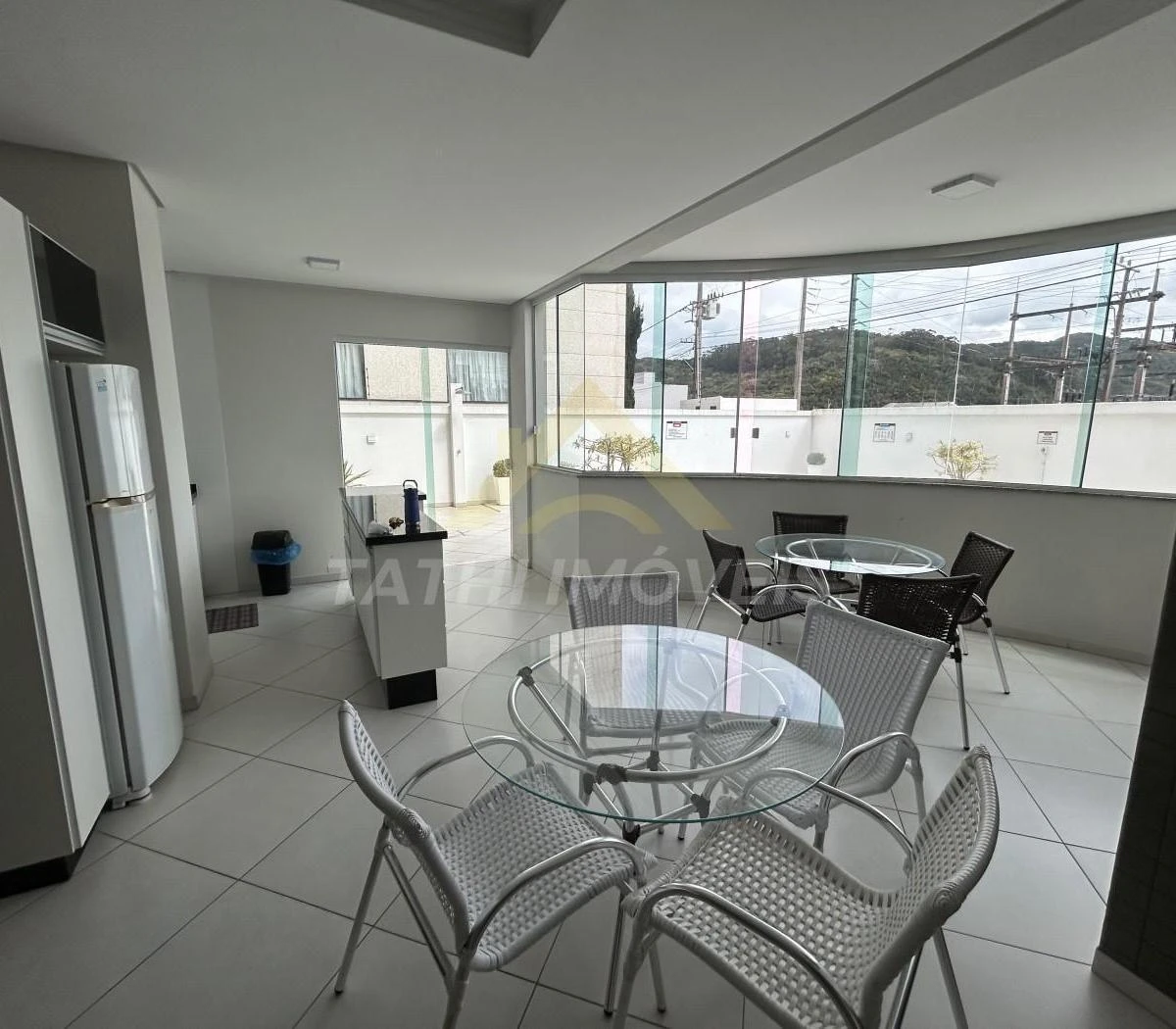 Furnished apartment, 86 m², with a grill on the balcony — photo 11