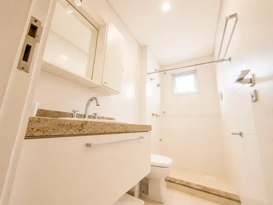 3-bedroom apartment in a building with a pool — photo 6