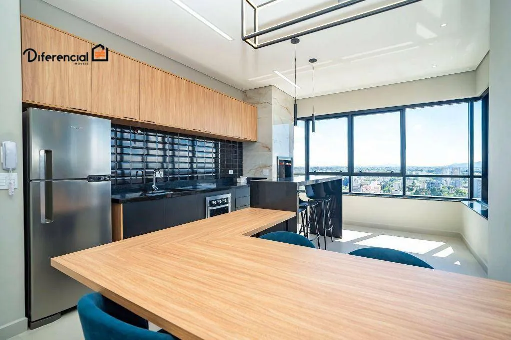 Estudio amueblado con cocina abierta y balcón — photo 31