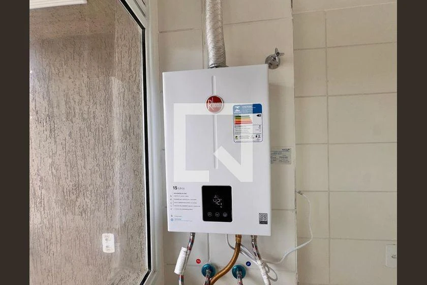 Apartamento de 2 quartos em condomínio com academia — photo 26