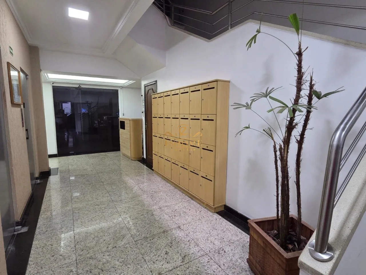 3-bedroom apartment with a bathtub in Curitiba — photo 18