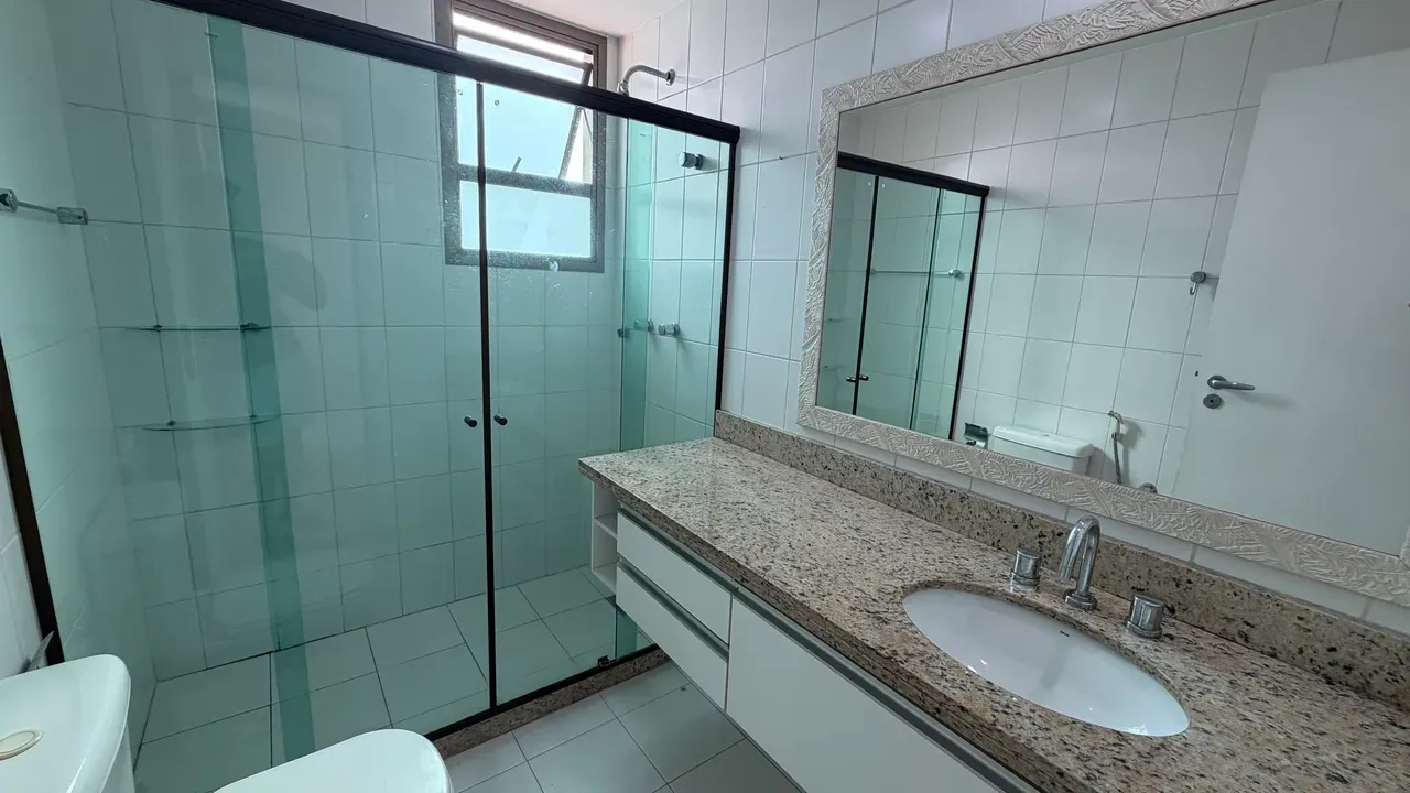 157 m² apartment with 4 bedrooms, 3 baths, balcony — photo 44