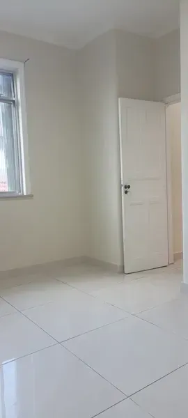Apartamento de 65 m² com box de vidro no banheiro — photo 16