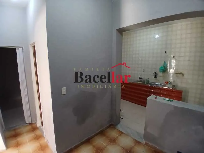 Rental apartment with no parking, 2 bedrooms and 1 bath — photo 10