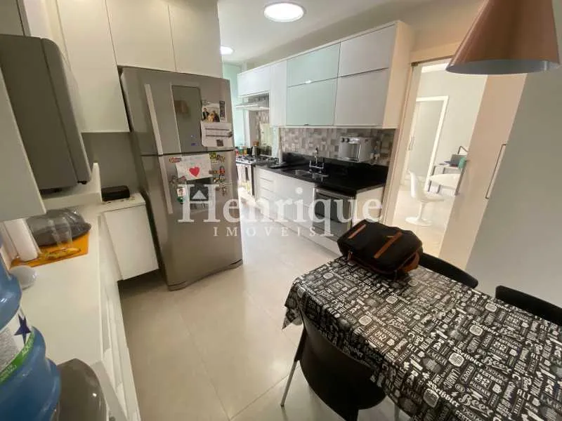 Apartamento mobiliado com 3 quartos e 2 banheiros — photo 8