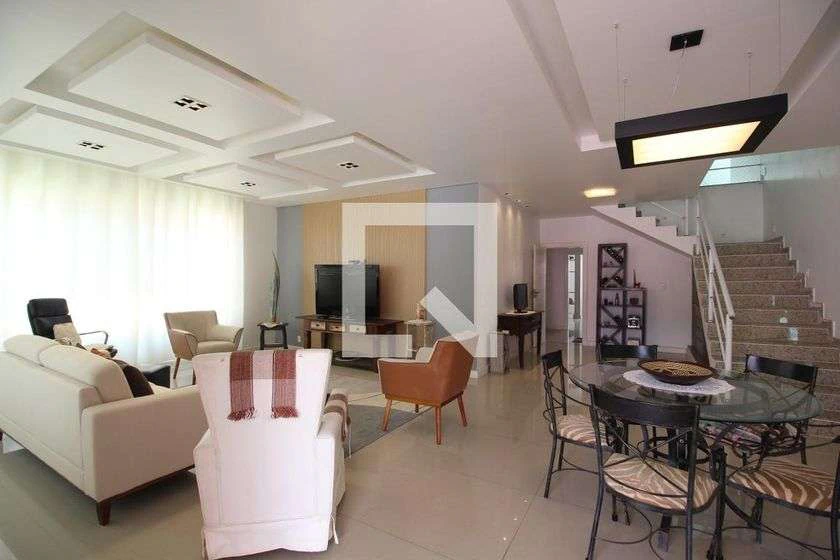 Condominium house with 4 bedrooms and 329 m² — photo 6
