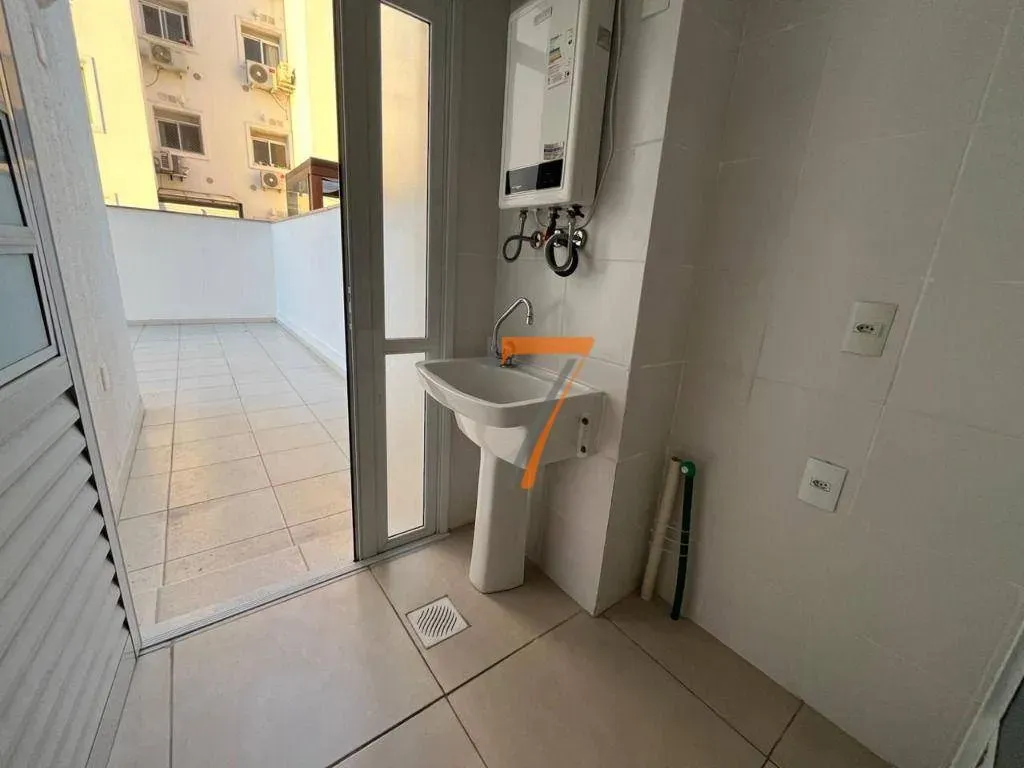 3-bedroom apartment with private garden and 337 m² — photo 7