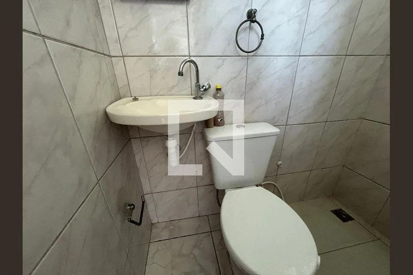 3-bedroom apartment, 1 with its own bathroom, 65 m² — photo 36