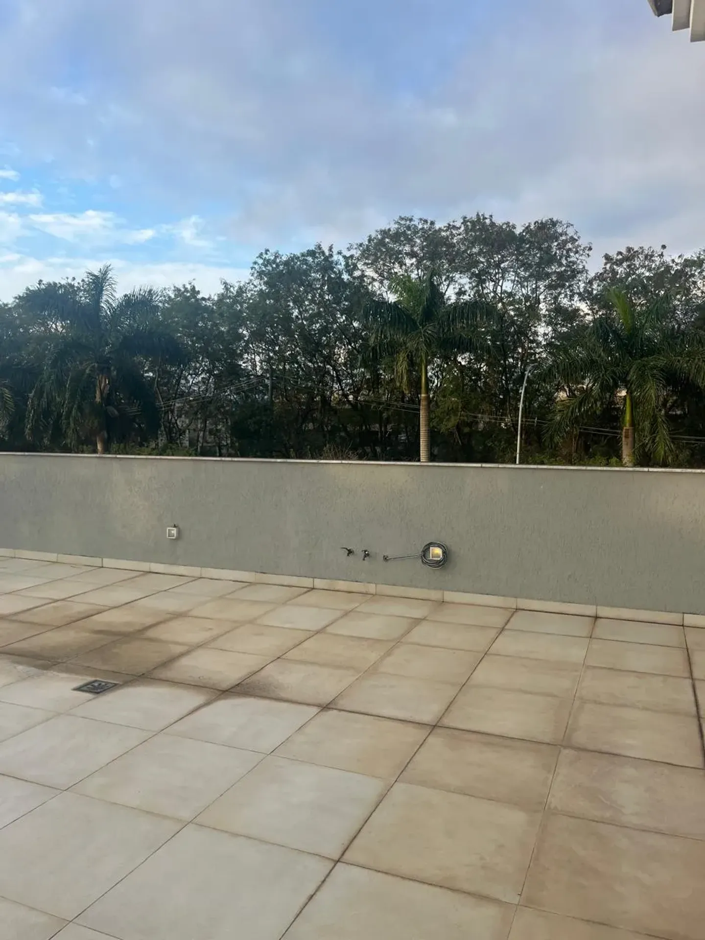 Furnished house with 5 en-suite bedrooms and 630 m² — photo 102