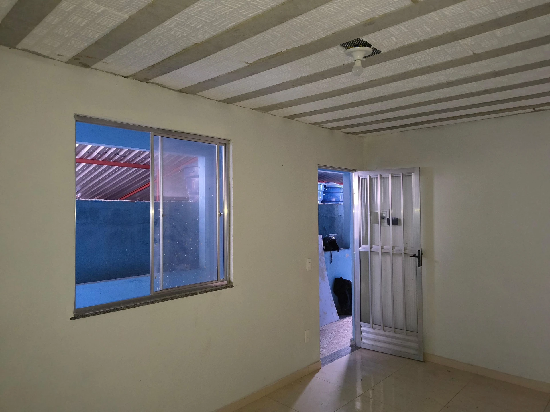 Kit sin amueblar con 1 dormitorio y 1 baño y balcón — photo 11