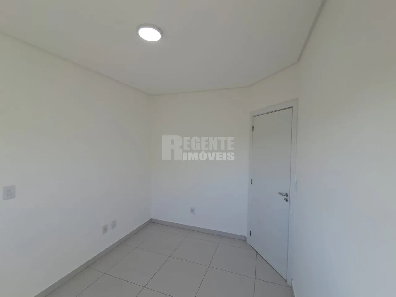 40 m² apartment with 1 bedroom and 1 parking spot — photo 12