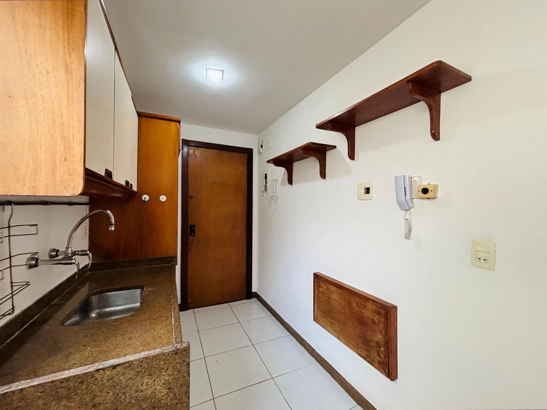 Вид на гори та 2 спальні: квартира 75 м² — photo 33