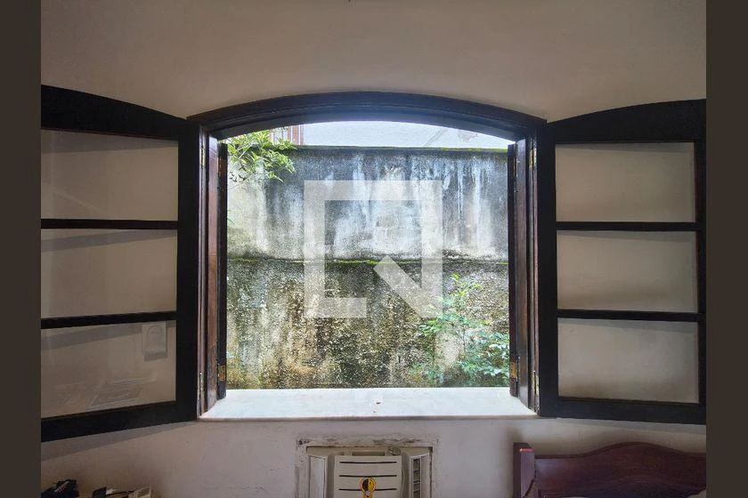 Casa de 1415 m² con 4 dormitorios y 7 baños — photo 45