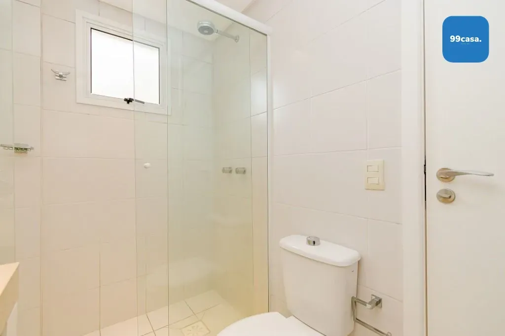 3-bedroom apartment with a home office — photo 46