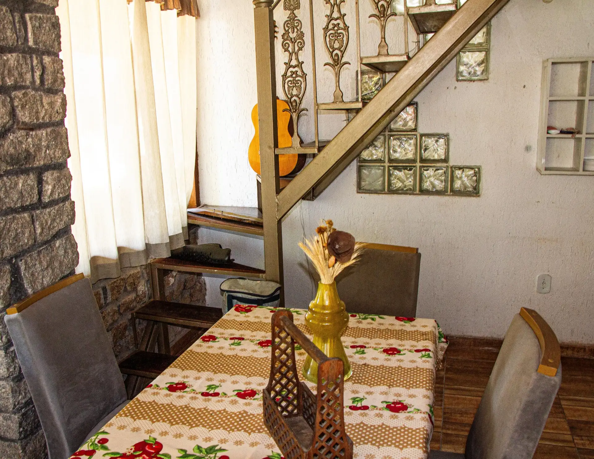 Furnished house with 4 bedrooms, 3 baths and a balcony — photo 17
