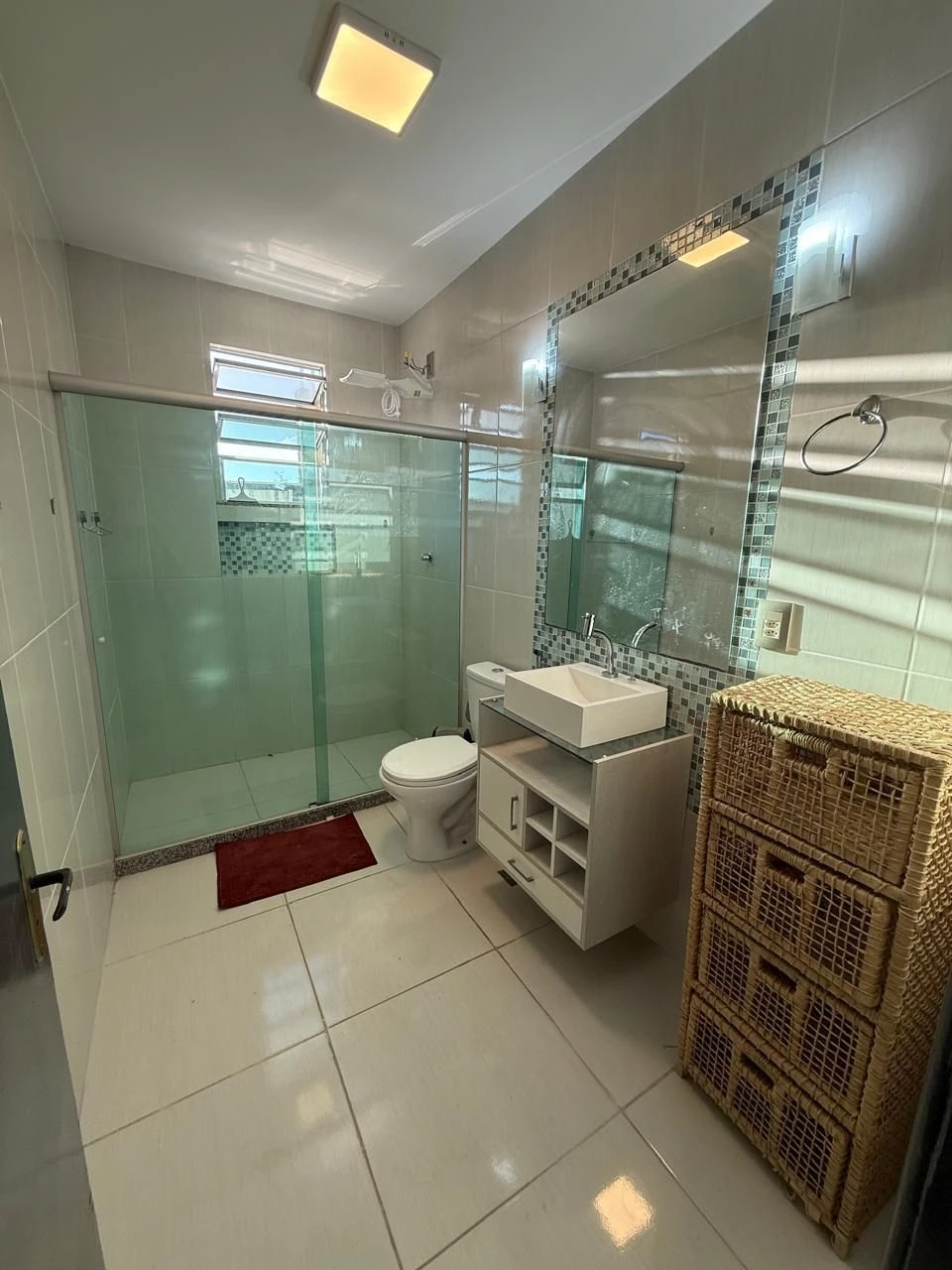 Washing machine in a one-bedroom apartment, 70 m² — photo 19