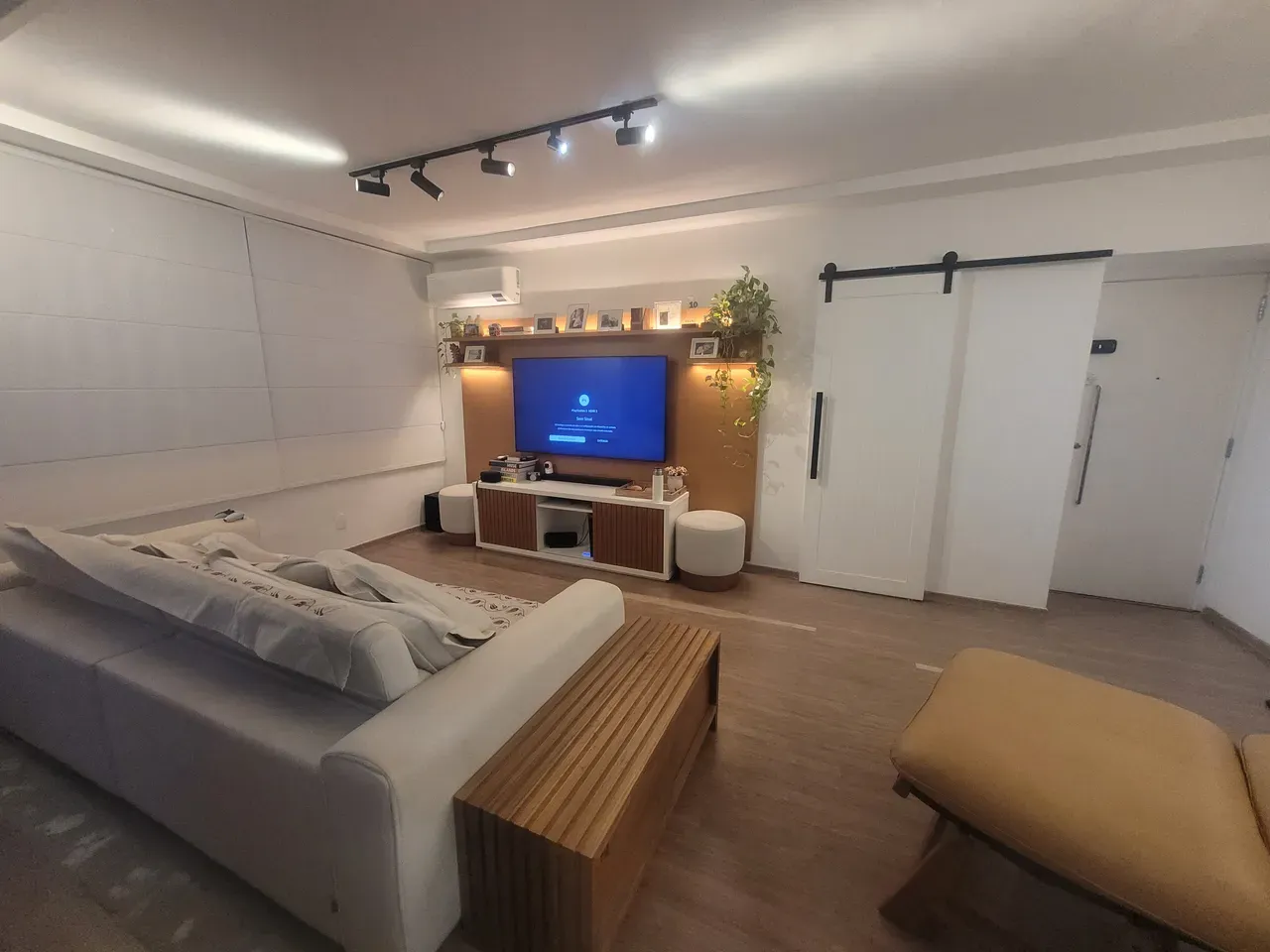 Furnished apartment, 89 m², with a home office