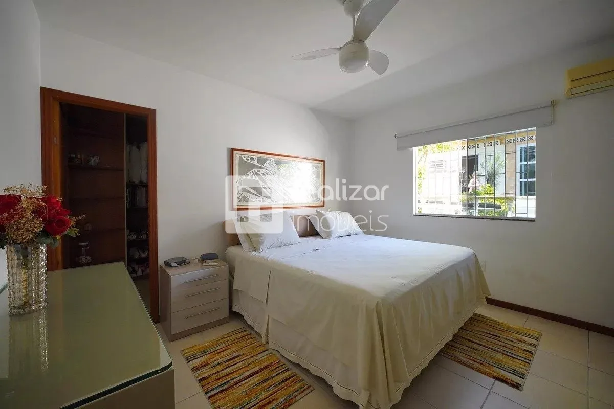 Furnished 5-bedroom house with equipped kitchen — photo 6