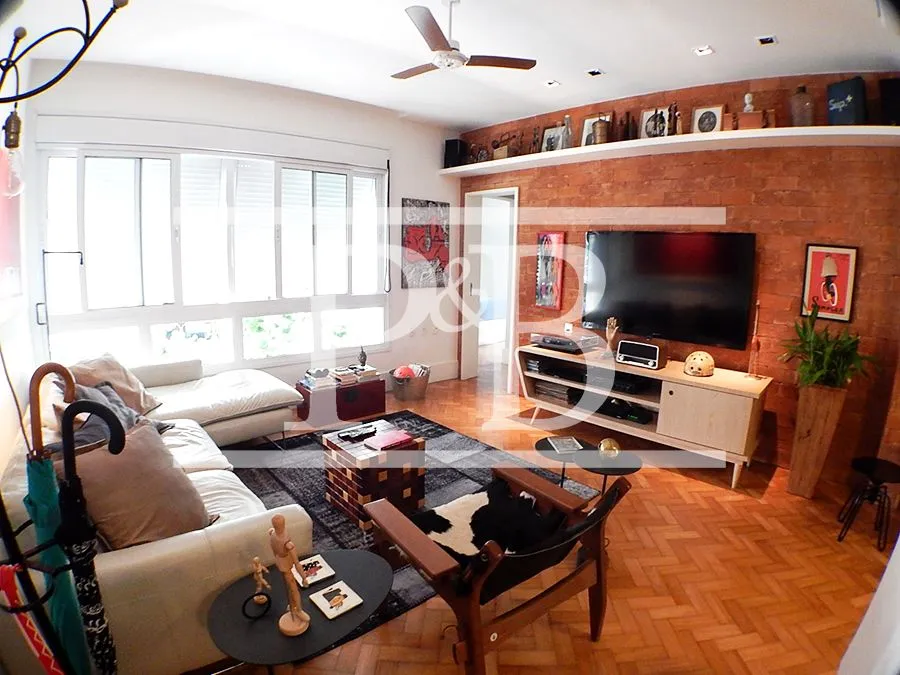 2-bedroom apartment with a washing machine