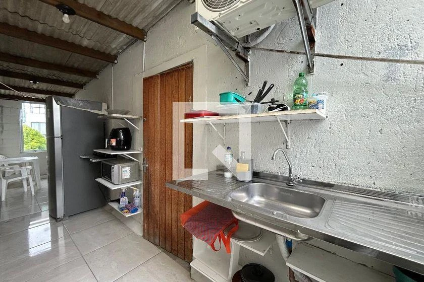 One-bedroom apartment with a home office in Florianópolis — photo 2