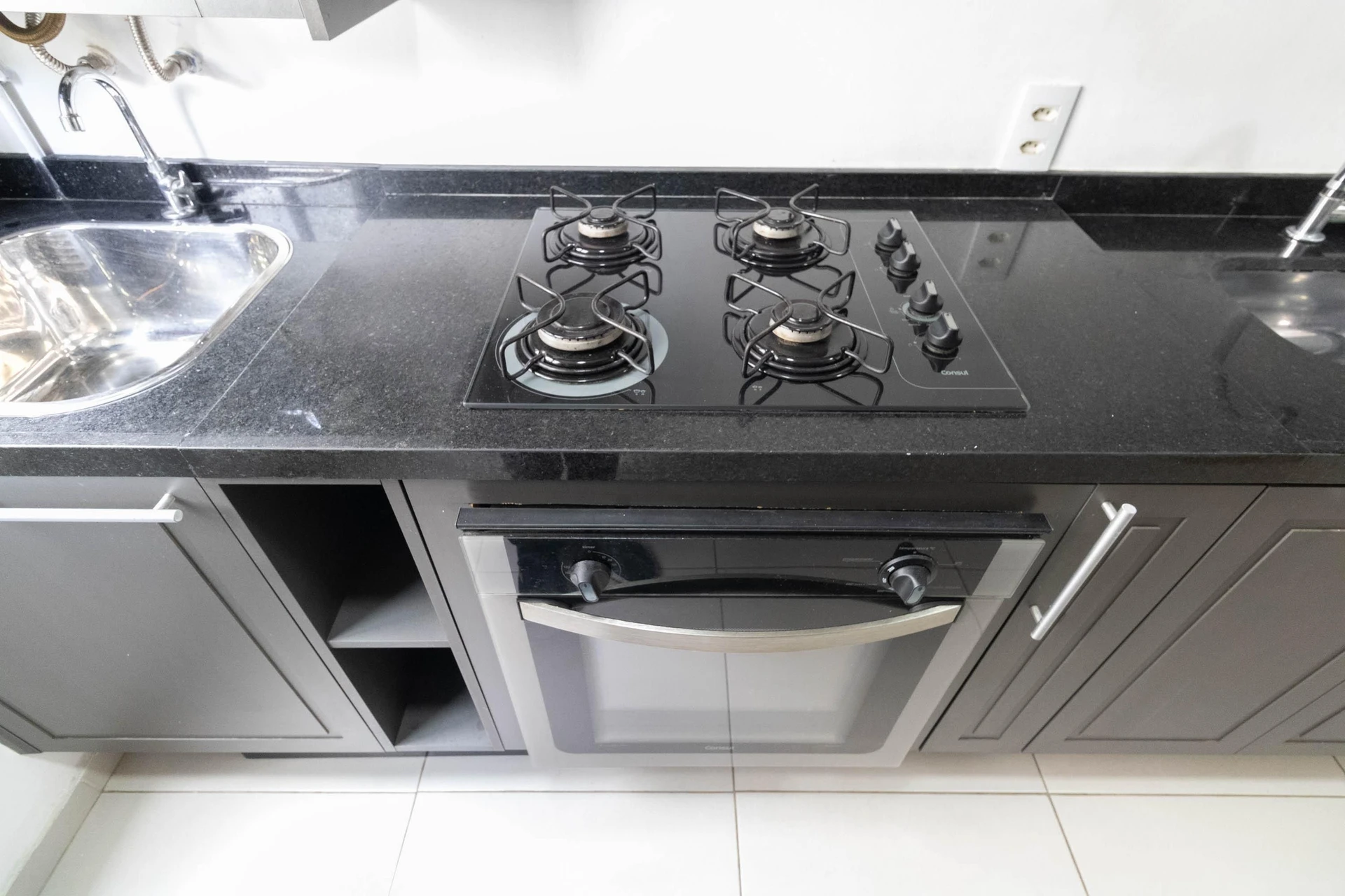 Furnished apartment, 42 m², with a washing machine — photo 4