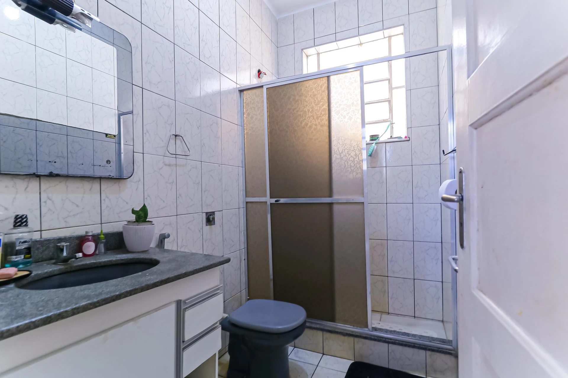 Washing machine in a one-bedroom apartment, 86 m² — photo 20