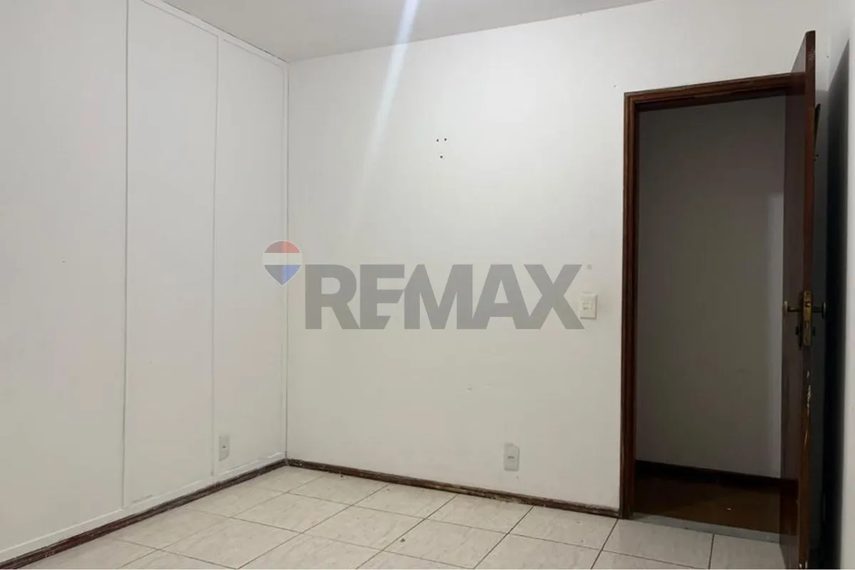 Casa de 4 quartos com banheira, Jardim Guanabara — photo 44