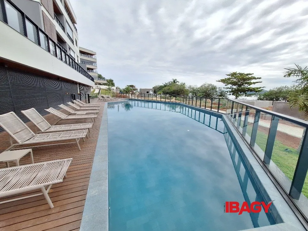 Apartment, 134 m², with a private pool — photo 44