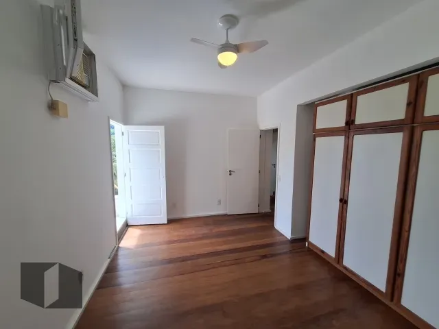 House with 4 bedrooms and 5 bathrooms, gas kitchen — photo 36