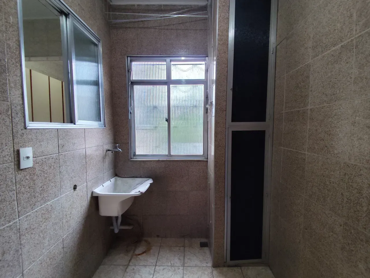 Apartment with 2 bedrooms and 1 bathroom, no parking — photo 5