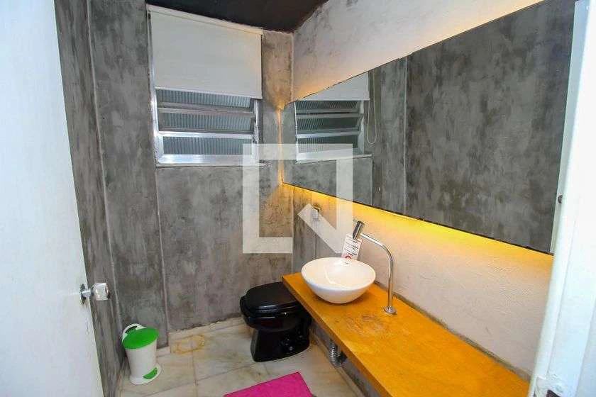 300 m² house with 4 bedrooms and a gas stove — photo 10