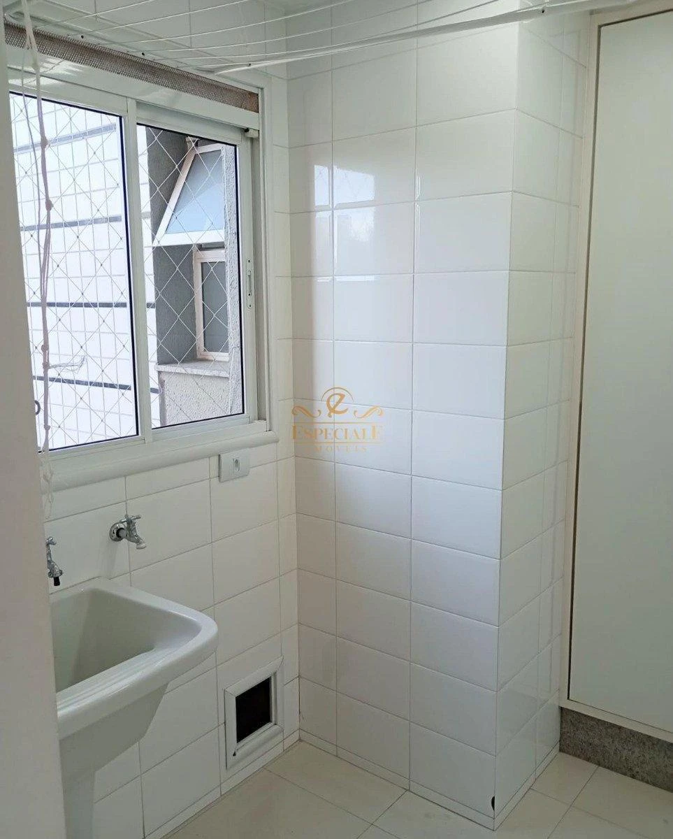 Apartamento mobiliado com 3 dormitórios e 162 m² — photo 27