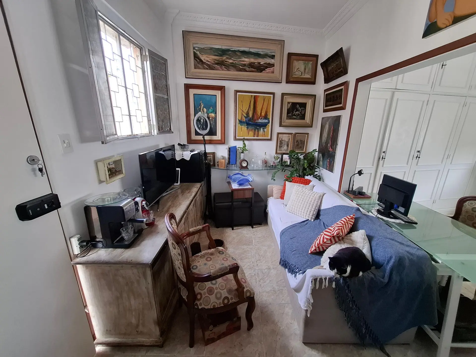 Furnished apartment with 1 bedroom and a ready workspace — photo 6