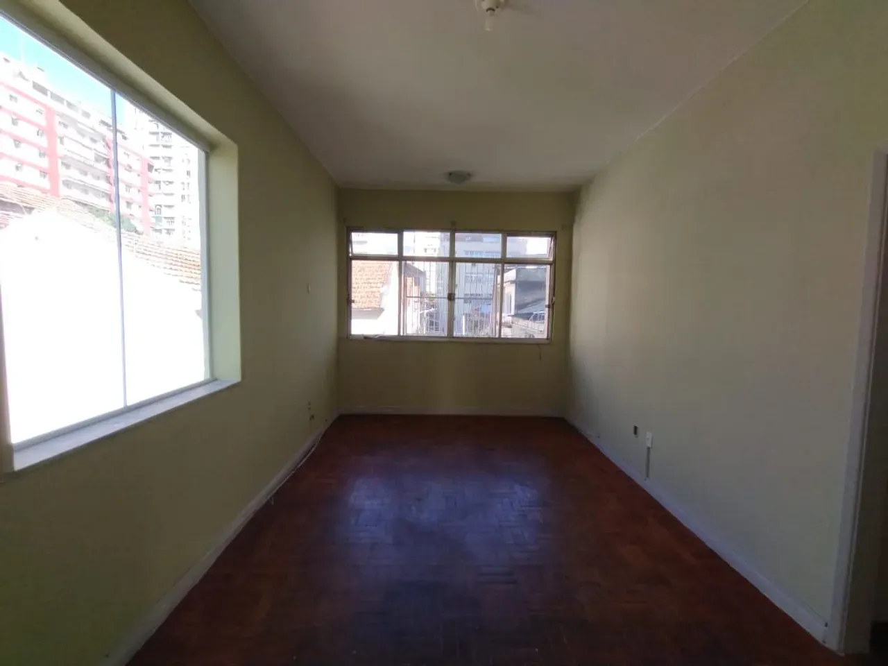 3 quartos e piso de madeira ou laminado: casa de 74 m² — photo 7