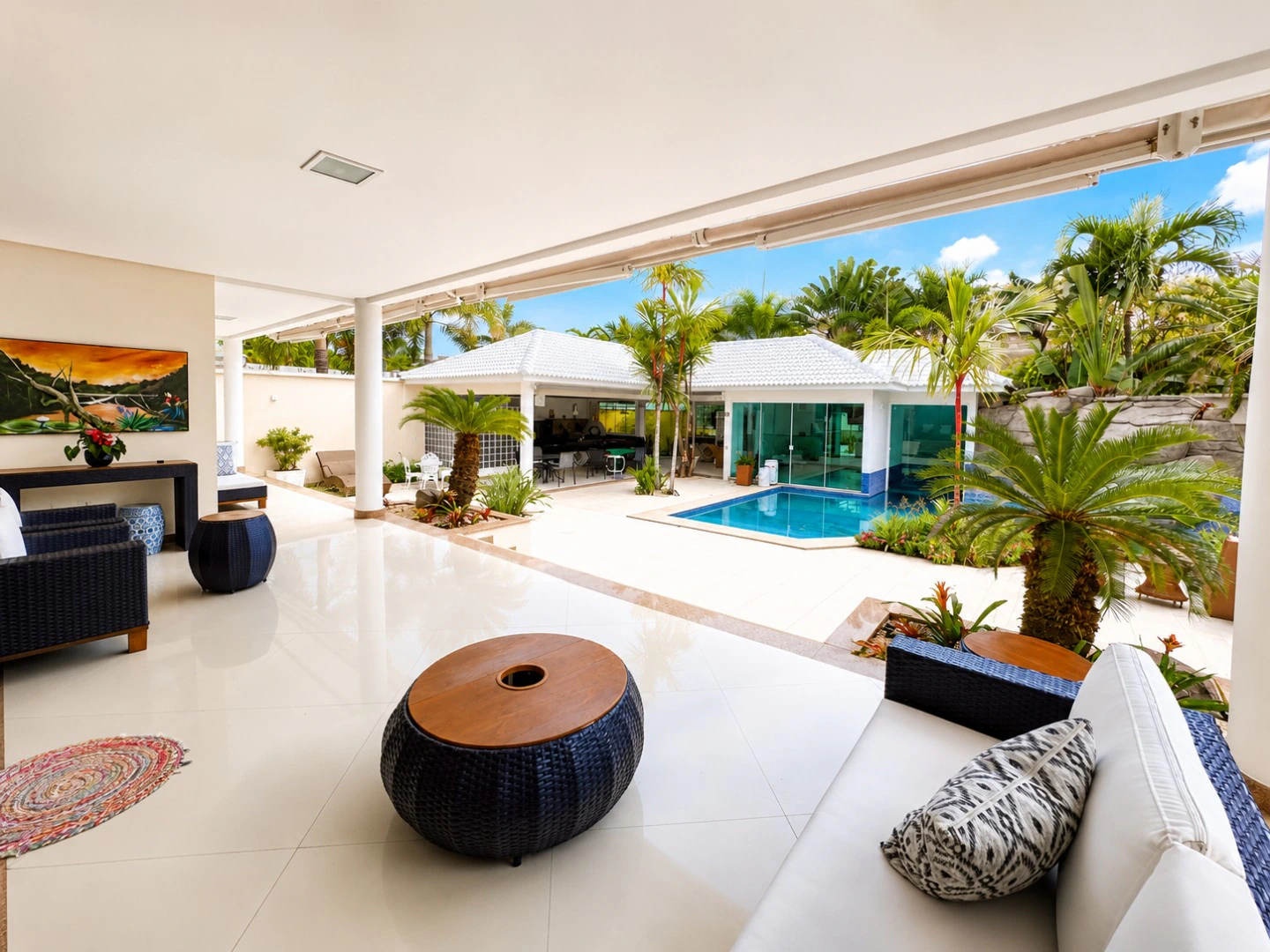 Furnished house with 5 en-suite bedrooms — photo 30