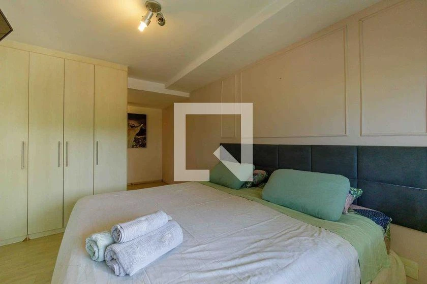 Apartamento mobiliado, 99 m², com janelas do piso ao teto — photo 23