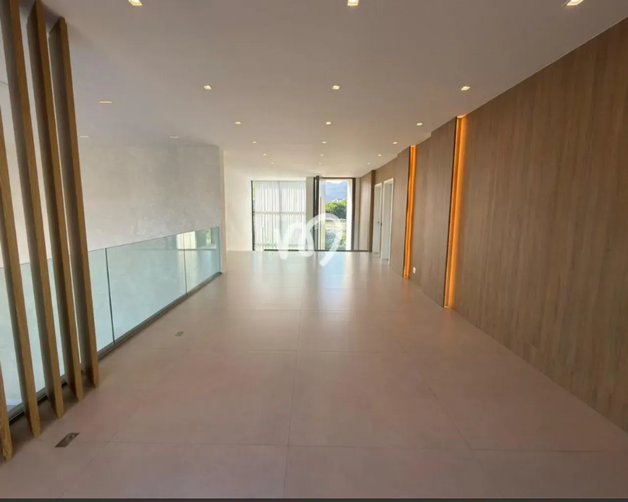 Furnished house with 5 bedrooms and an open kitchen — photo 29