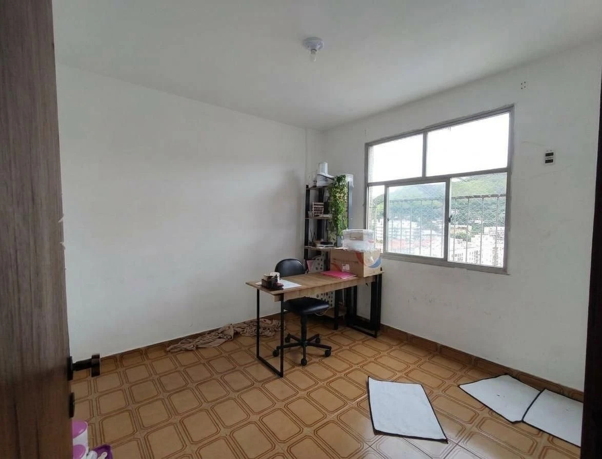 Furnished apartment, 127 m², with a home office — photo 13