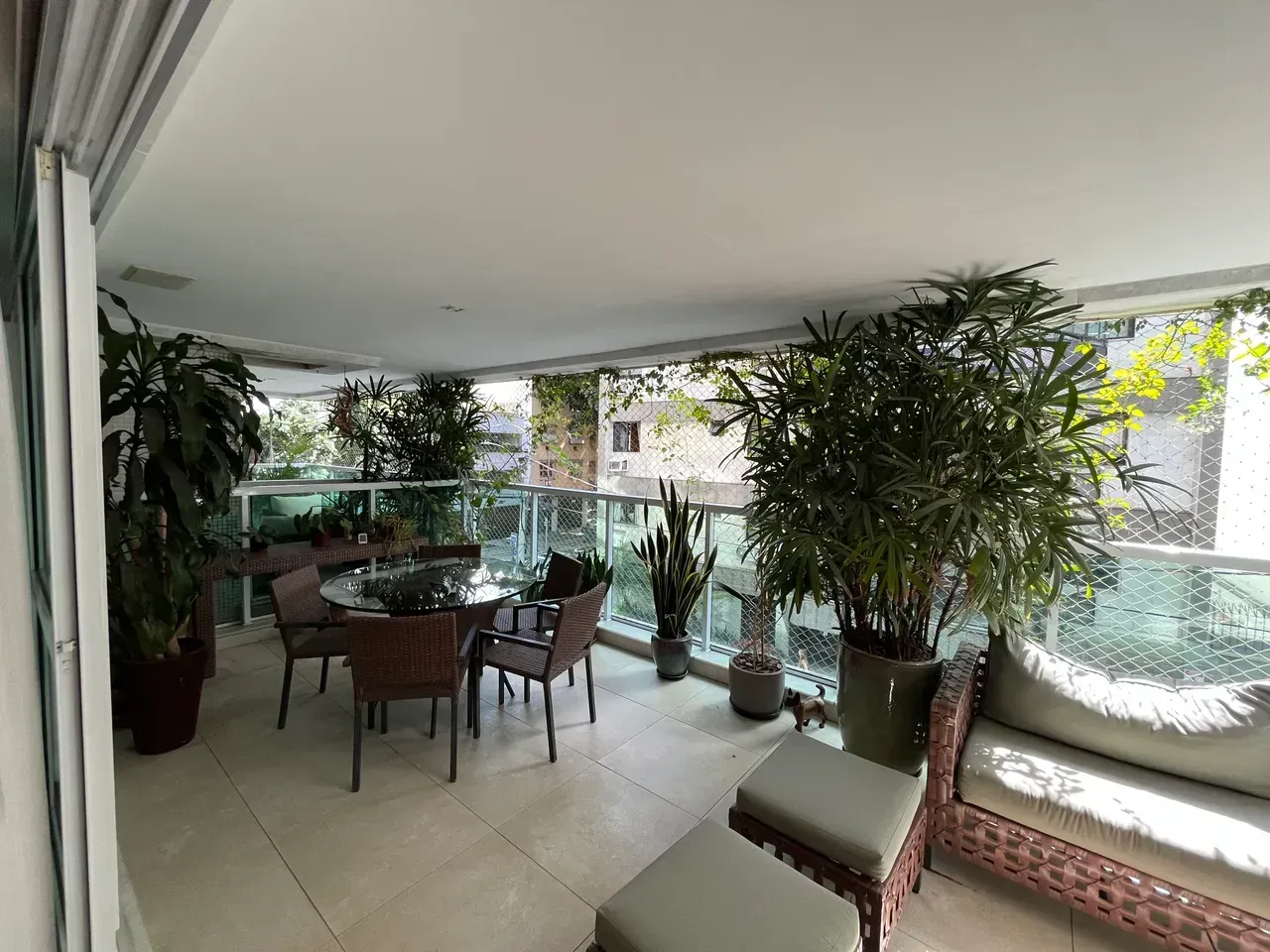 Furnished apartment, 240 m², with a washing machine — photo 5