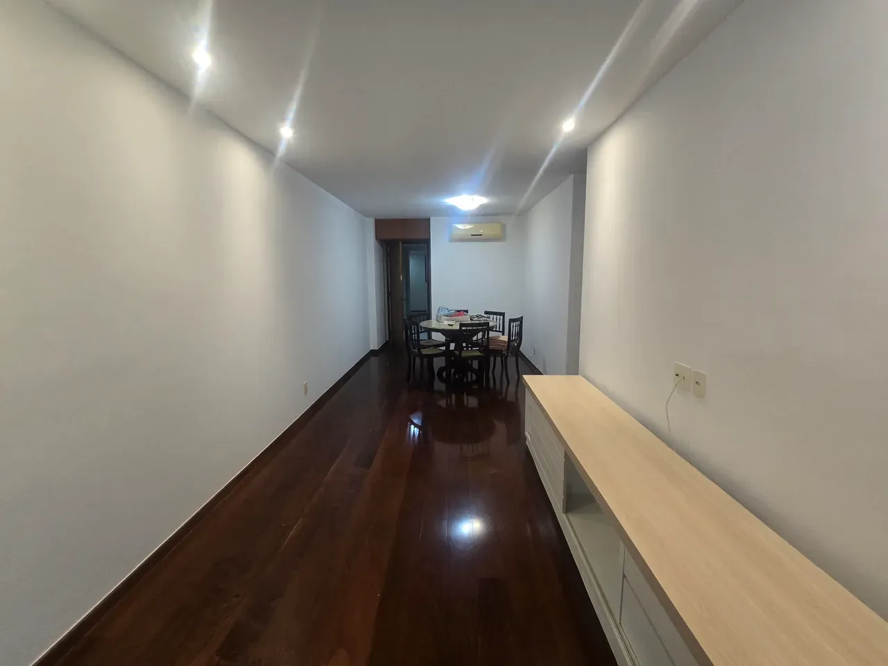 119 m² apartment with a suite and 2 parking spaces — photo 21