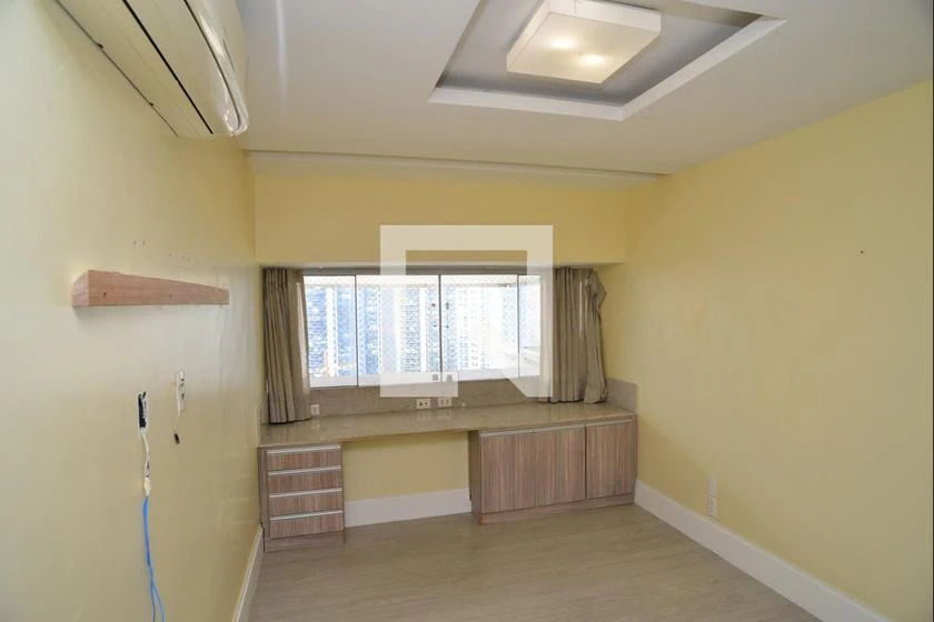 Квартира 300 м² з панорамними вікнами та видом на воду — photo 16